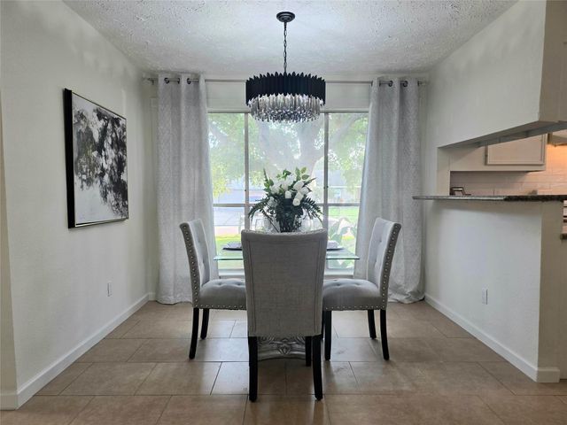 10103 King Ranch Lane, Sugar Land, TX 77498