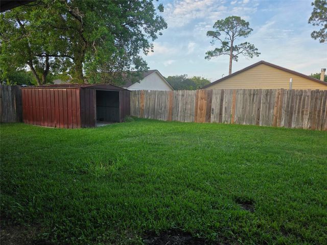 10103 King Ranch Lane, Sugar Land, TX 77498