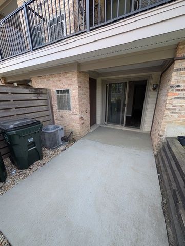 1756 Fayette C, Hoffman Estates, IL 60169