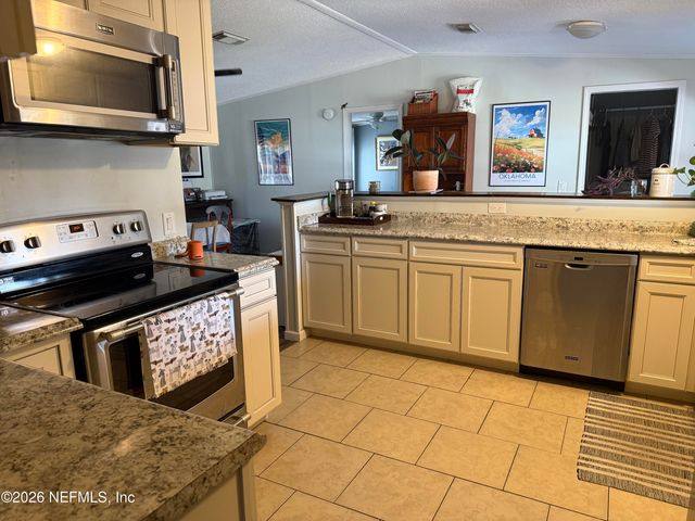 3077 THUNDER Road, Middleburg, FL 32068