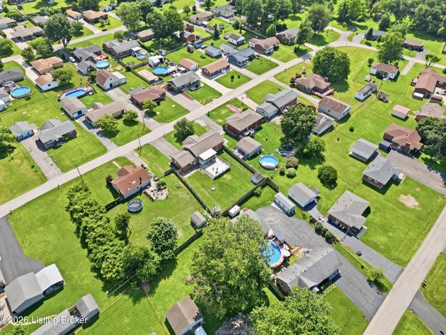 225 Melwood Dr, Shepherdsville, KY 40165