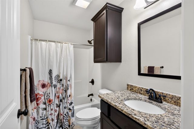 2304 Southridge Lane, Sherman, TX 75092
