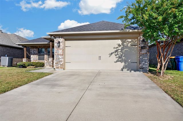 2304 Southridge Lane, Sherman, TX 75092