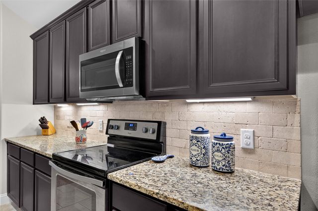 2304 Southridge Lane, Sherman, TX 75092