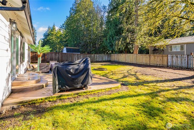 6715 3rd Way SE, Lacey, WA 98503