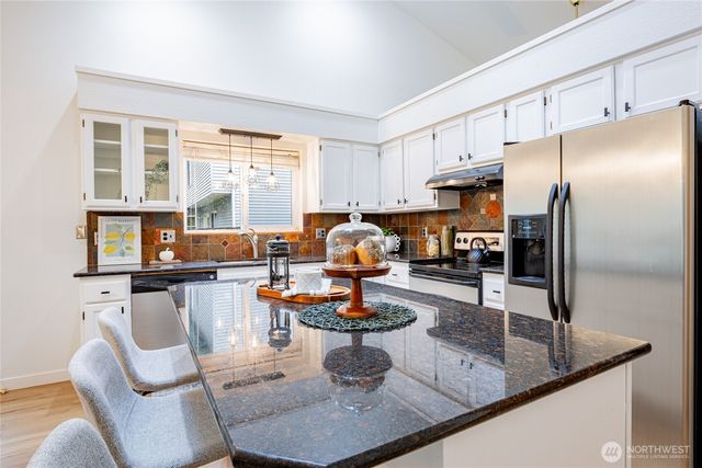 6715 3rd Way SE, Lacey, WA 98503