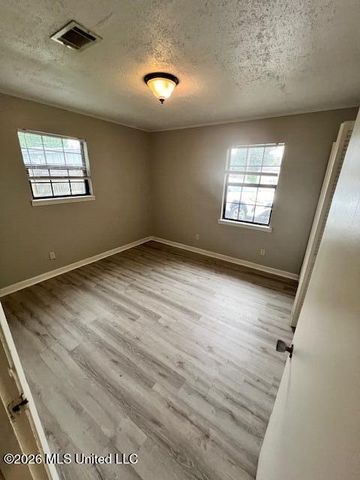 2907 Larchmont Street, Na, Pascagoula, MS 39567