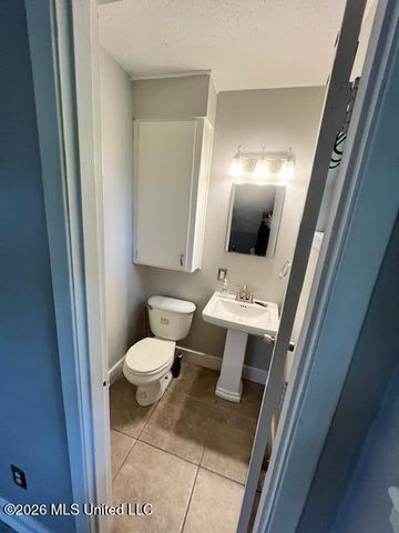 2907 Larchmont Street, Na, Pascagoula, MS 39567