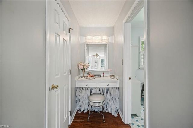 5 Kramer CT, Hampton, VA 23664