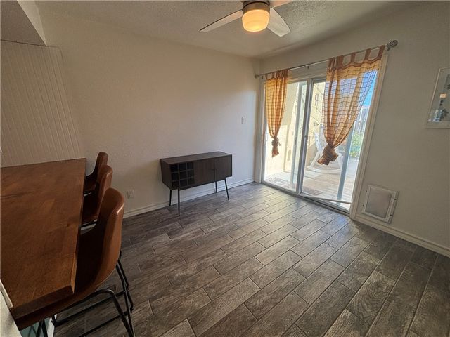4141 Whiteley Dr 203, Corpus Christi, TX 78418
