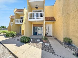 4141 Whiteley Dr 203, Corpus Christi, TX 78418