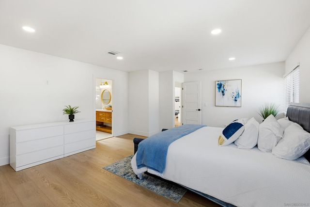 4716 Murat Pl, San Diego, CA 92117