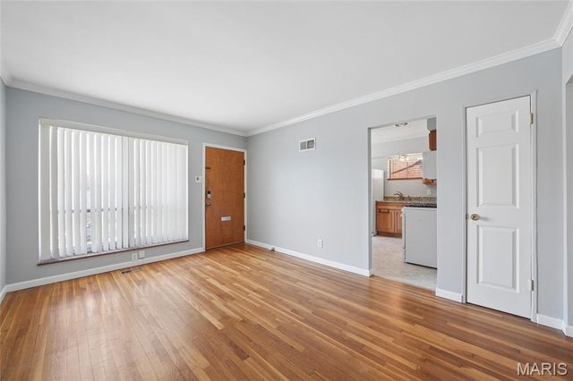 1122 Grandview Place, St Louis, MO 63139