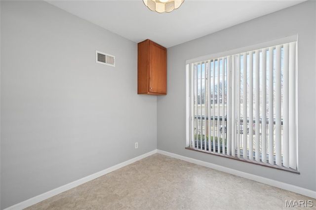 1122 Grandview Place, St Louis, MO 63139