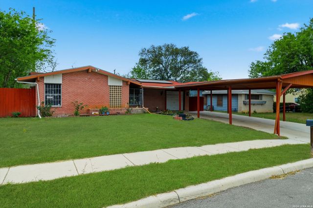 2211 Palomino Dr, San Antonio, TX 78227