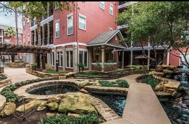 2400 Mccue Road 452, Houston, TX 77056