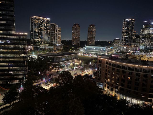 2400 Mccue Road 452, Houston, TX 77056