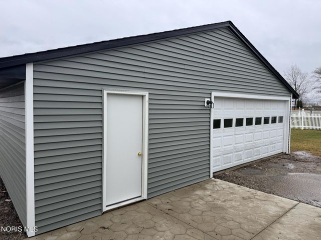 10918 Ohio 15, Montpelier, OH 43543