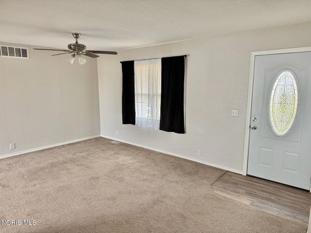 10918 Ohio 15, Montpelier, OH 43543