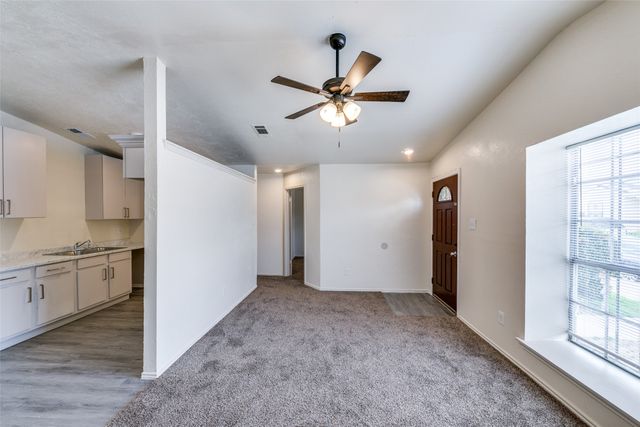 9912 Hustead Street, Dallas, TX 75217