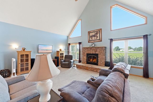 2780 229th Avenue NW, Oak Grove, MN 55005