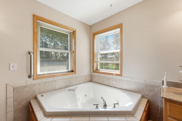 2780 229th Avenue NW, Oak Grove, MN 55005