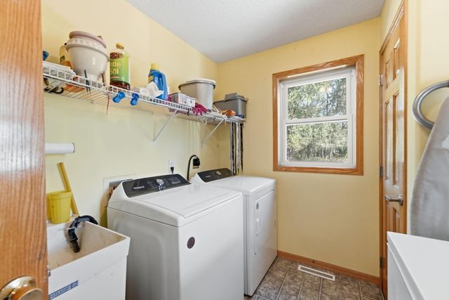 2780 229th Avenue NW, Oak Grove, MN 55005