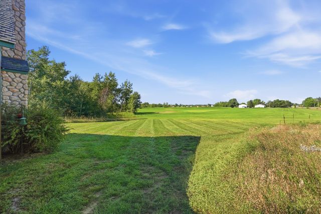 2780 229th Avenue NW, Oak Grove, MN 55005