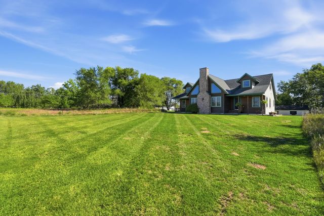 2780 229th Avenue NW, Oak Grove, MN 55005