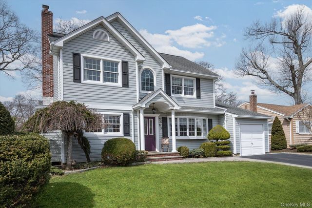 3585 Amherst Drive, Wantagh, NY 11793