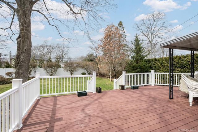 3585 Amherst Drive, Wantagh, NY 11793