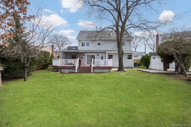 3585 Amherst Drive, Wantagh, NY 11793