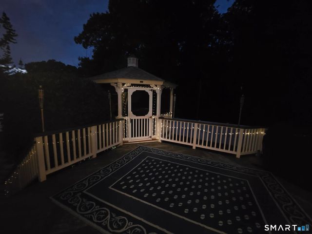 21 Markwood Road, Manchester, CT 06040