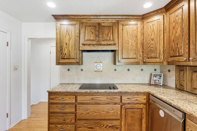 20 Sheppard LN, Lampasas, TX 76550
