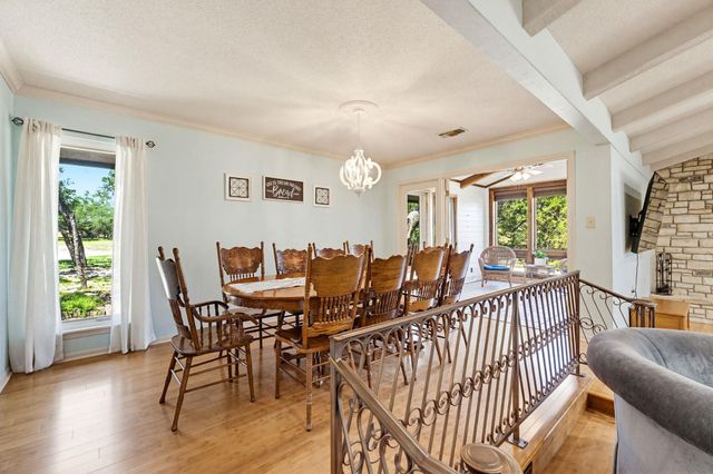 20 Sheppard LN, Lampasas, TX 76550