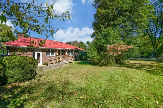 2312 Sharpe Road, Greensboro, NC 27406