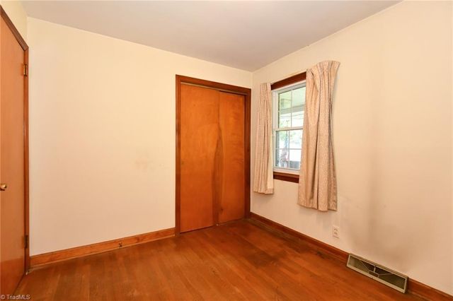 2312 Sharpe Road, Greensboro, NC 27406