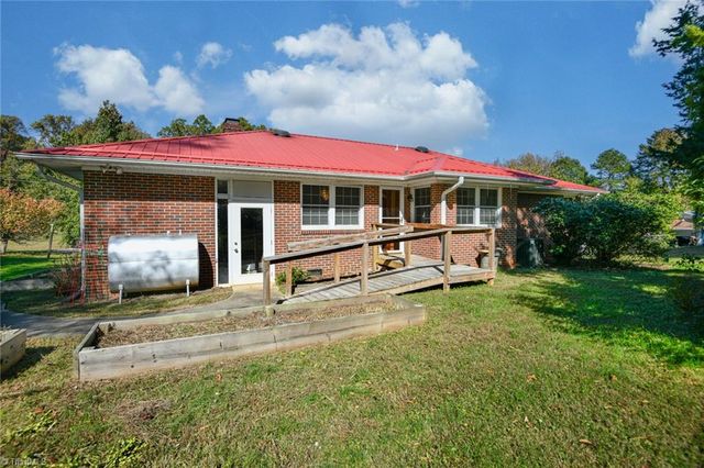 2312 Sharpe Road, Greensboro, NC 27406