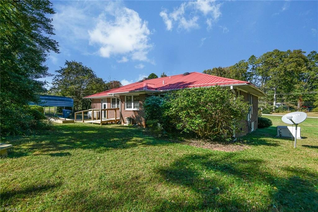 2312 Sharpe Road, Greensboro, NC 27406