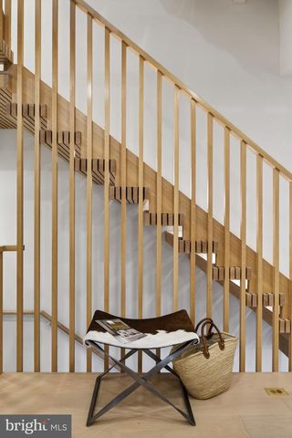 1923 MANNING ST, Philadelphia, PA 19103