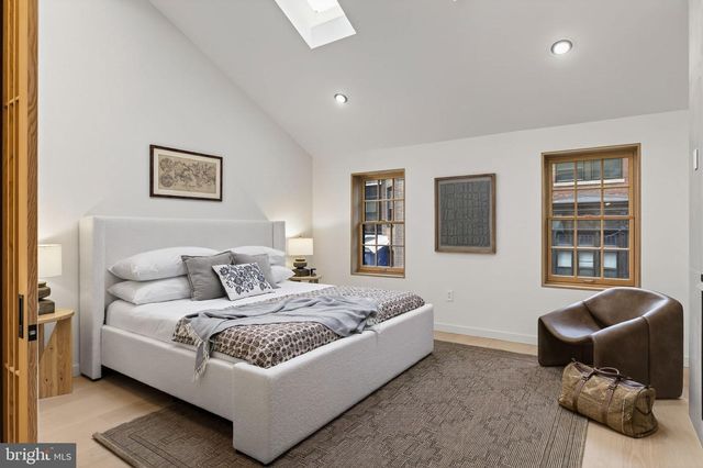 1923 MANNING ST, Philadelphia, PA 19103