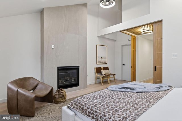 1923 MANNING ST, Philadelphia, PA 19103