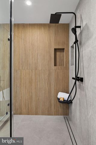 1923 MANNING ST, Philadelphia, PA 19103