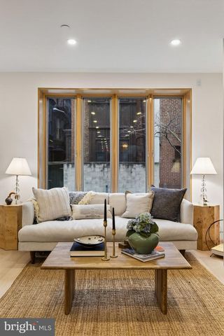 1923 MANNING ST, Philadelphia, PA 19103