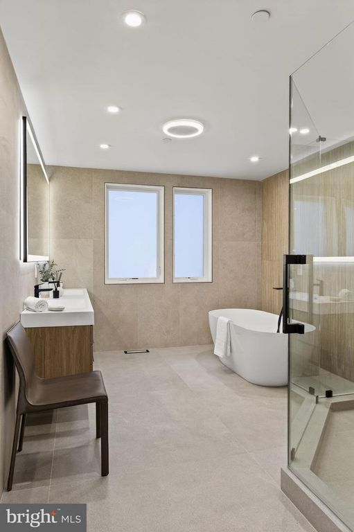 Image 29 of property listing at 1923 MANNING ST, Philadelphia, PA 19103