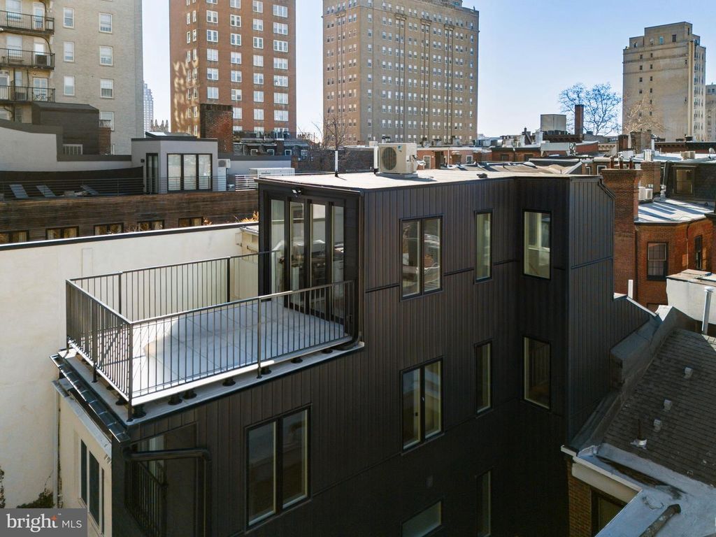 Image 51 of property listing at 1923 MANNING ST, Philadelphia, PA 19103