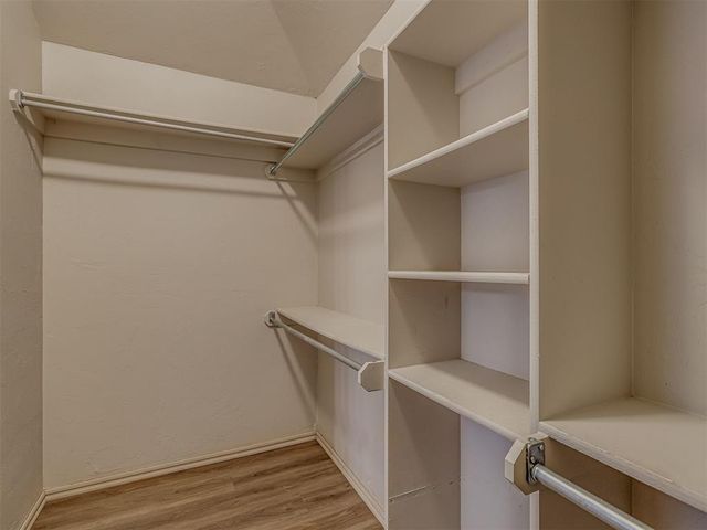 3800 Kensington Drive, Moore, OK 73160