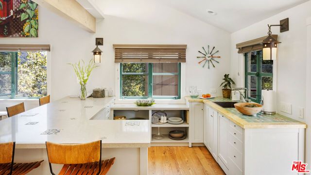 635 Greenleaf Canyon Boulevard, Topanga (los Angeles), CA 90290