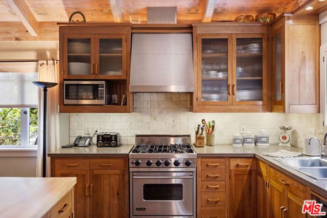 635 Greenleaf Canyon Boulevard, Topanga (los Angeles), CA 90290