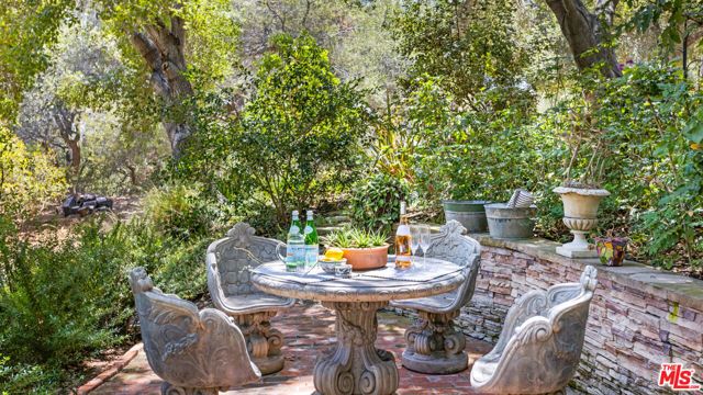 635 Greenleaf Canyon Boulevard, Topanga (los Angeles), CA 90290